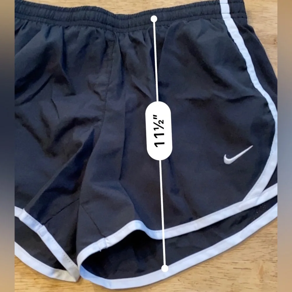 Nike Dri‎ Fit Girl’s Medium 100% Poly Black Athletic Shorts